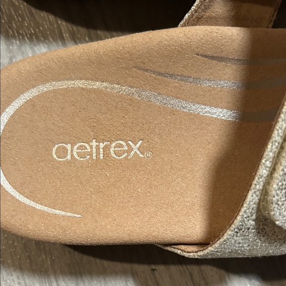 Aetrex Women's Sandals in Tan and Gold - Picture 6 of 8